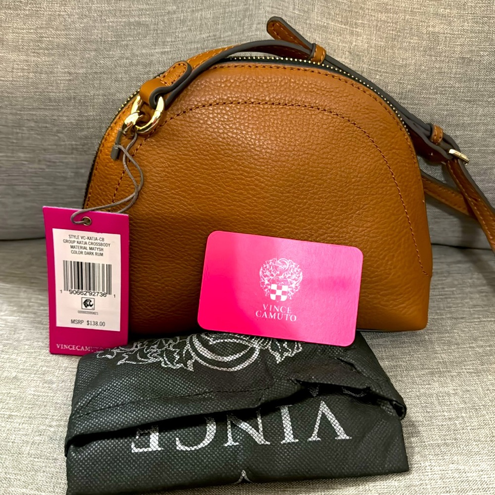 NWT- Vince Camuto cute crossbody bag